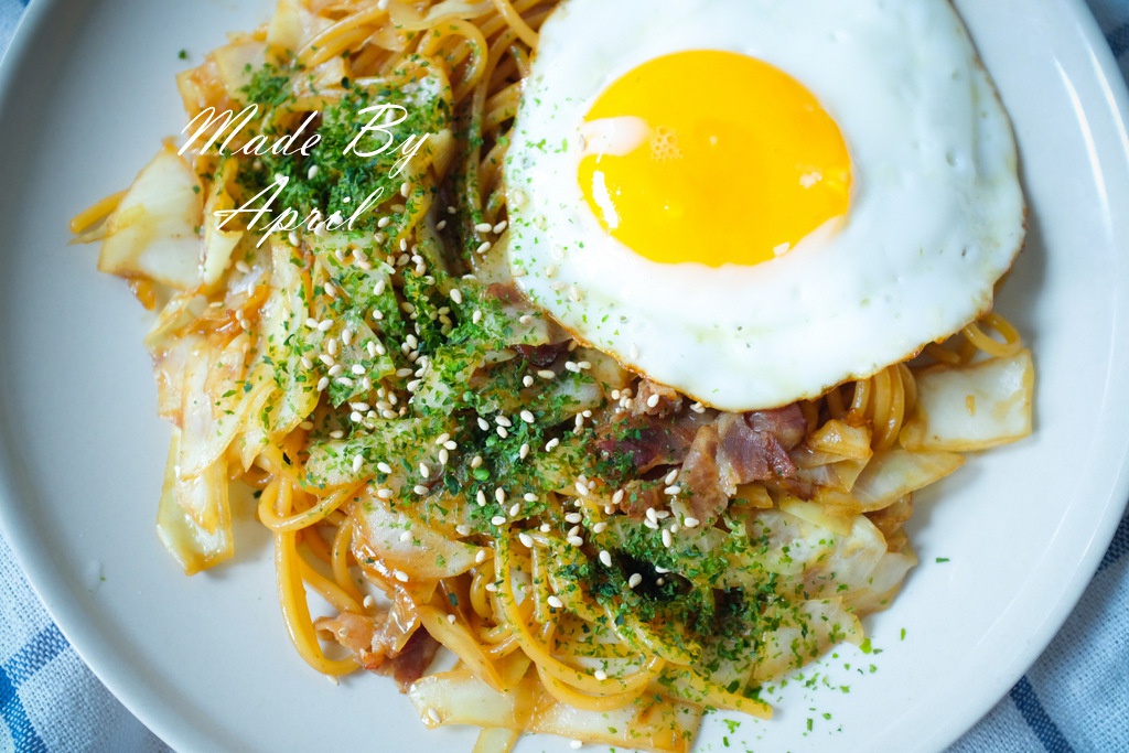 焼きそば（日式酱油炒面）