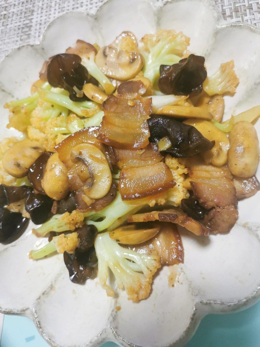 老丁的私房菜-干锅花菜