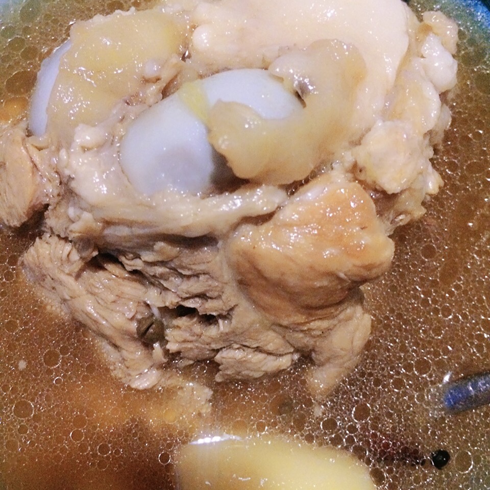 祺祺小主3做的棒骨汤