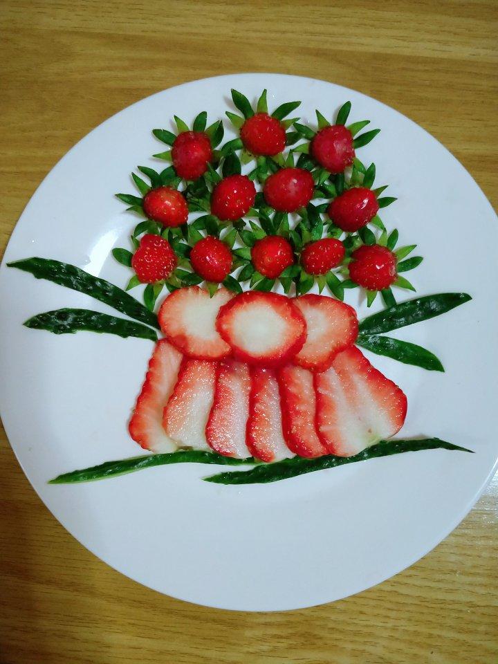 我的诗和远方🎸 (餐盘画、果蔬摆盘）
