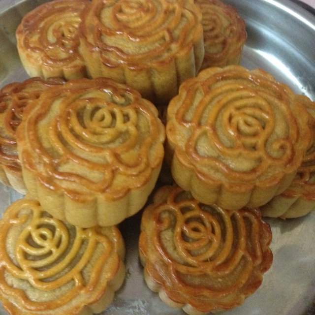 金沙奶黄月饼