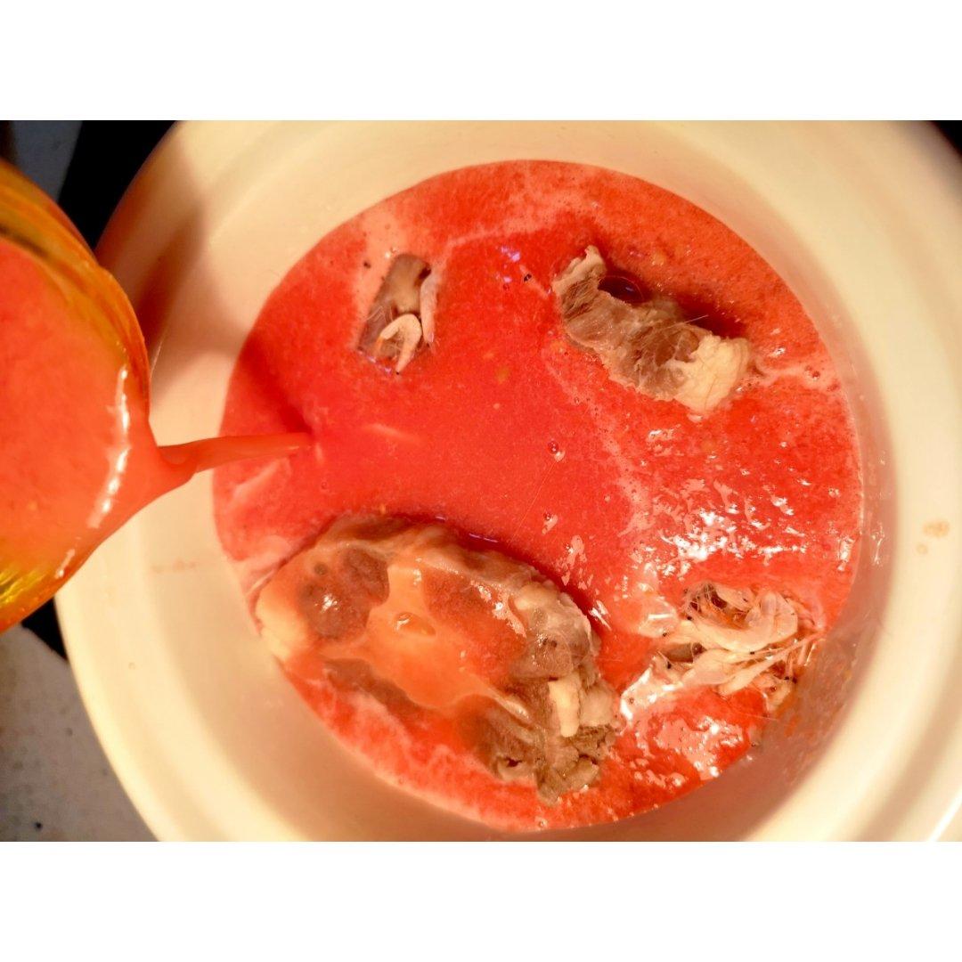 蕾蕾の浓郁石锅时蔬豆制料理
