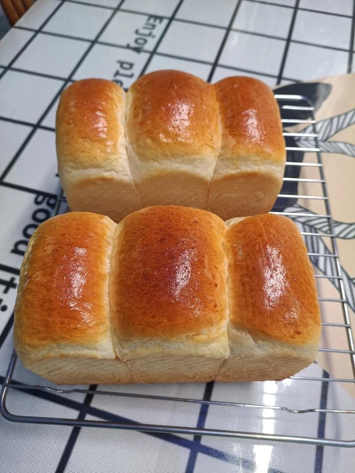 50%中种北海道吐司，柔软拉丝，奶香浓郁！