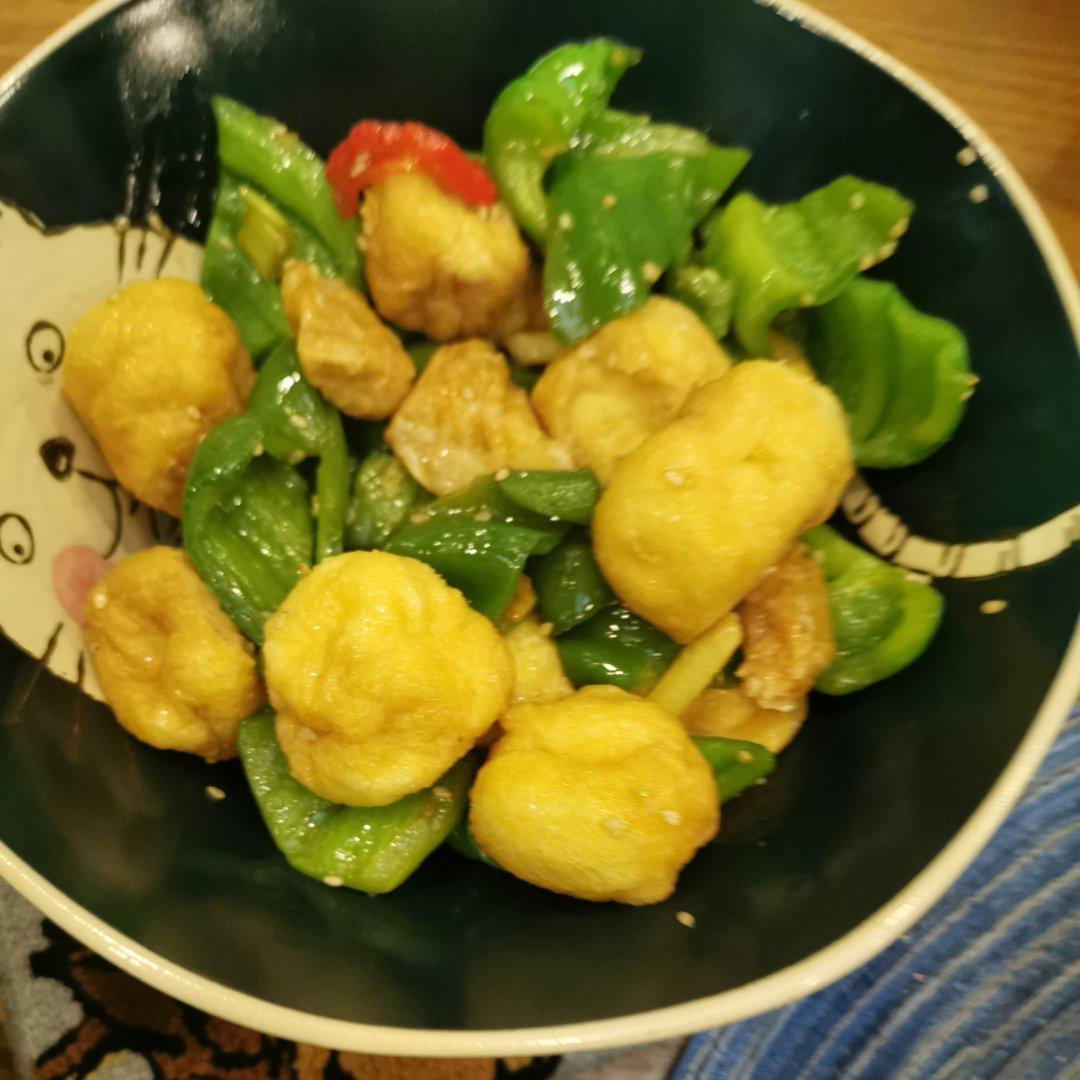 青椒油豆腐