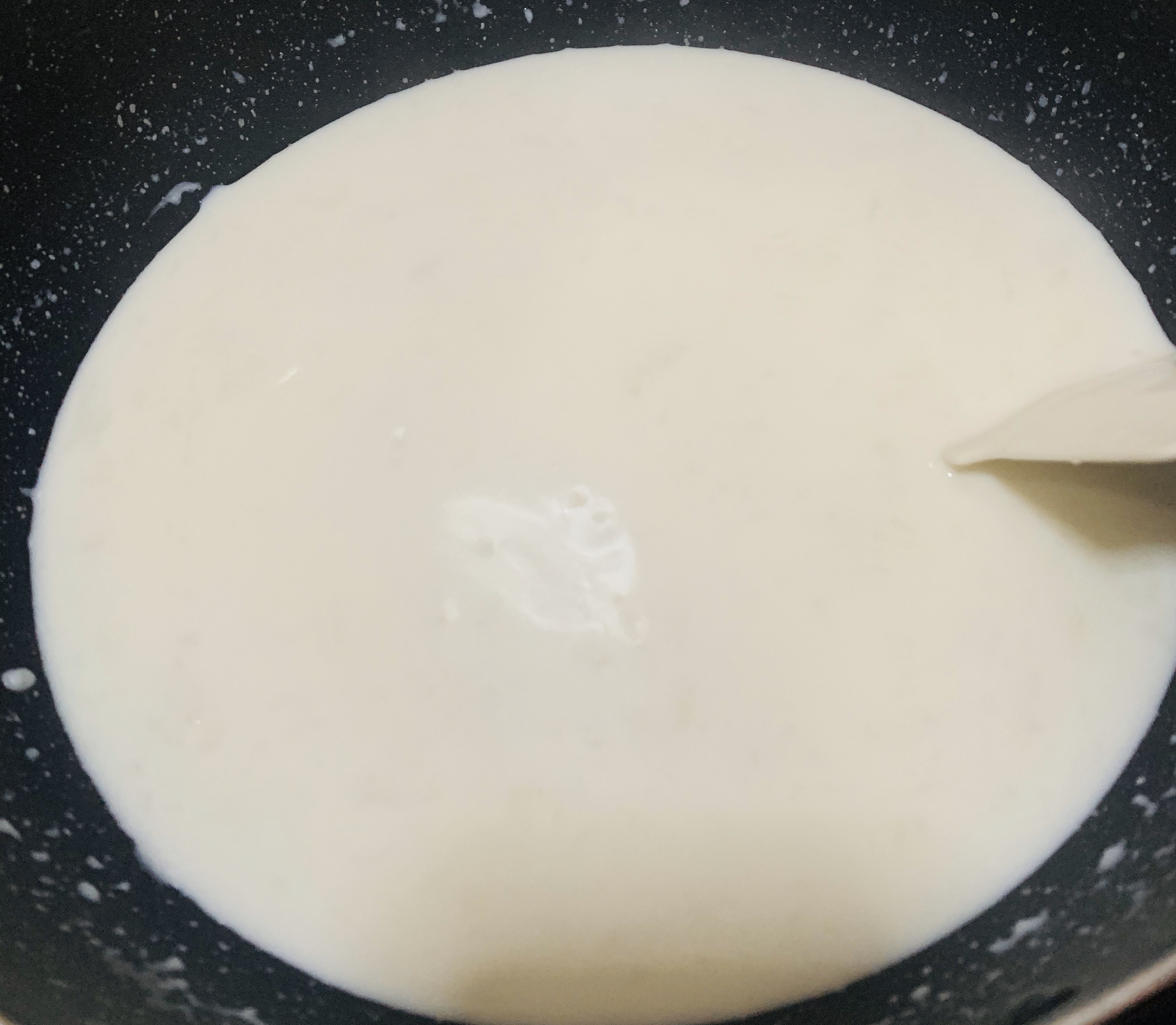 烤（炸）牛奶超简单的做法 步骤1