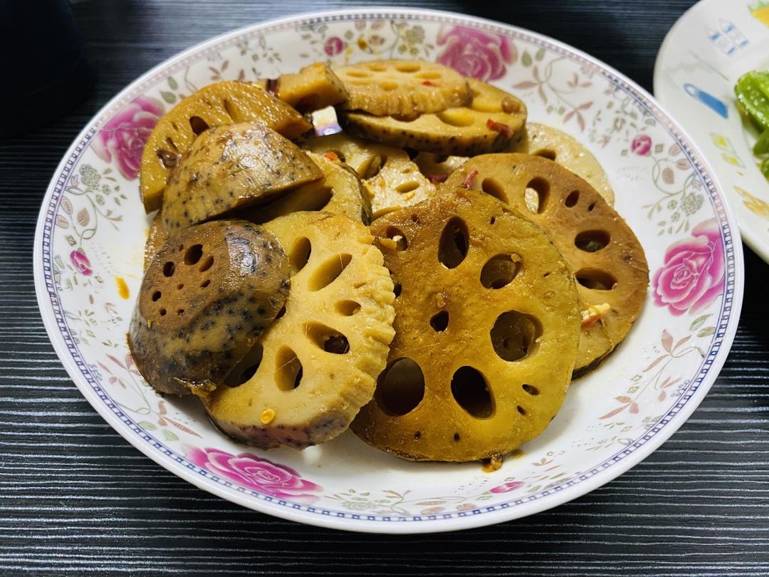 香辣卤藕