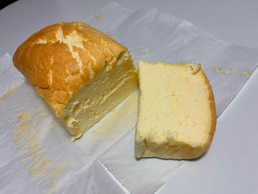堪比柯基屁股
爆浆芝士🧀古早蛋糕