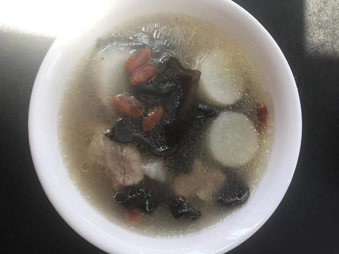 山药黑木耳排骨汤