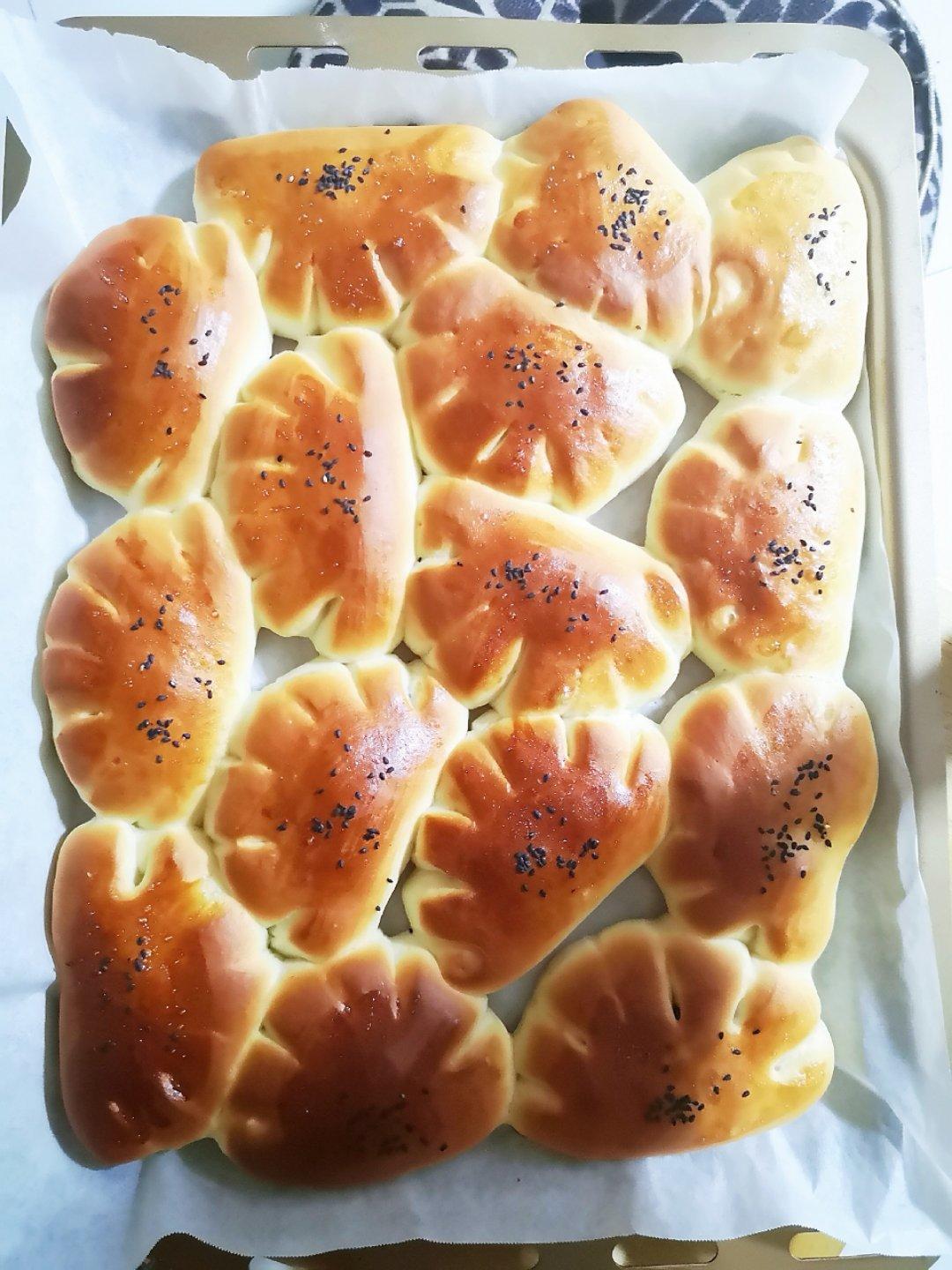 黄米蜜豆小餐包