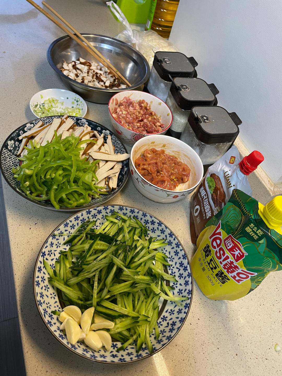 炸酱面