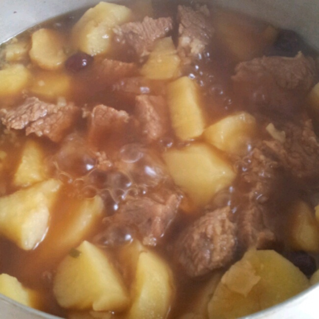 土豆烧牛肉