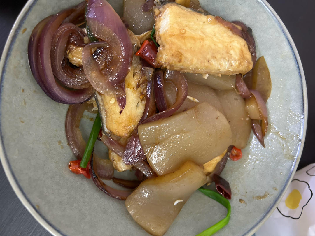 🔥好吃到爆的黄焖鱼，肉质鲜嫩，简单又好吃❗️