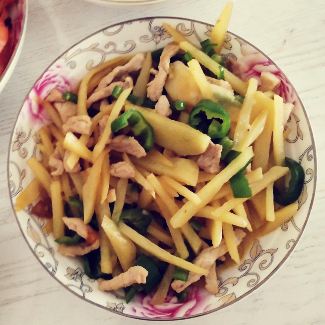 青椒土豆肉丝