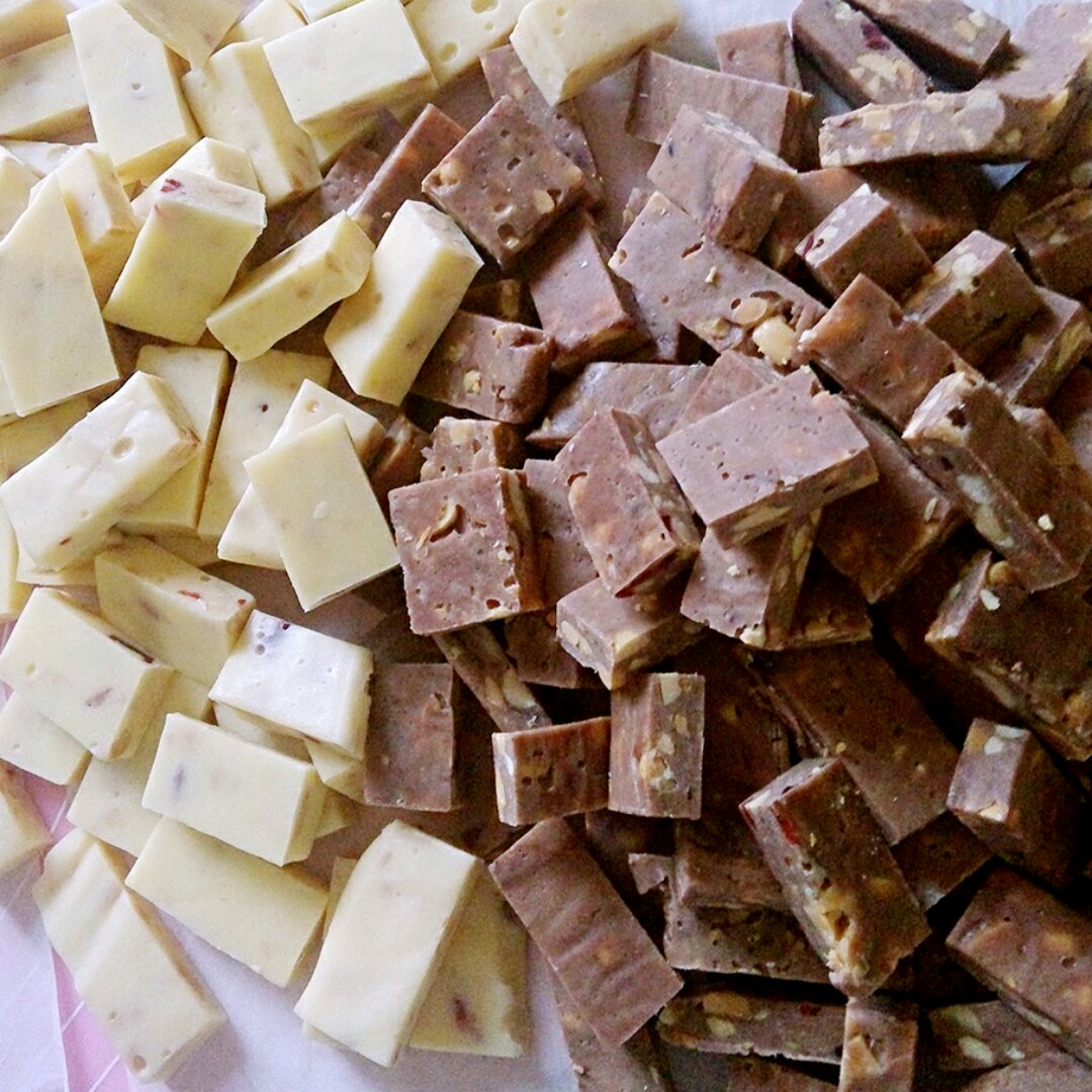 多味花生牛轧糖