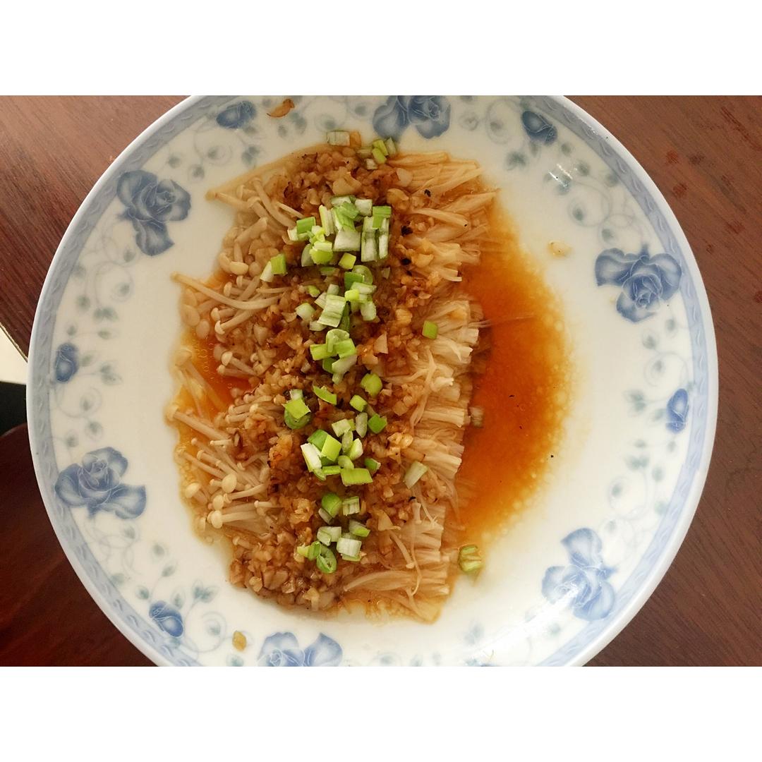 蒜蓉蒸金针菇