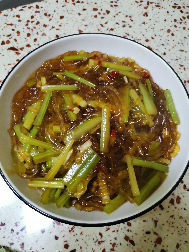 素炒芹菜粉