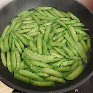 水煮豌豆的做法 步骤3
