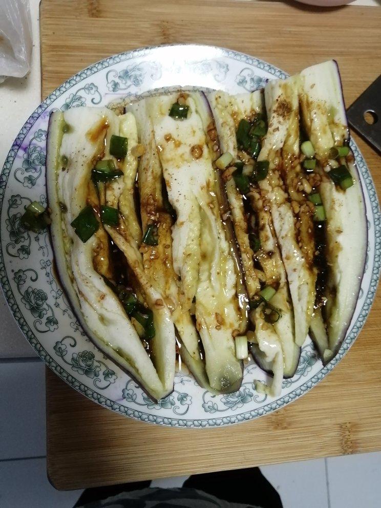 茄子这样做不用去烧烤店吃了，蒜香茄子