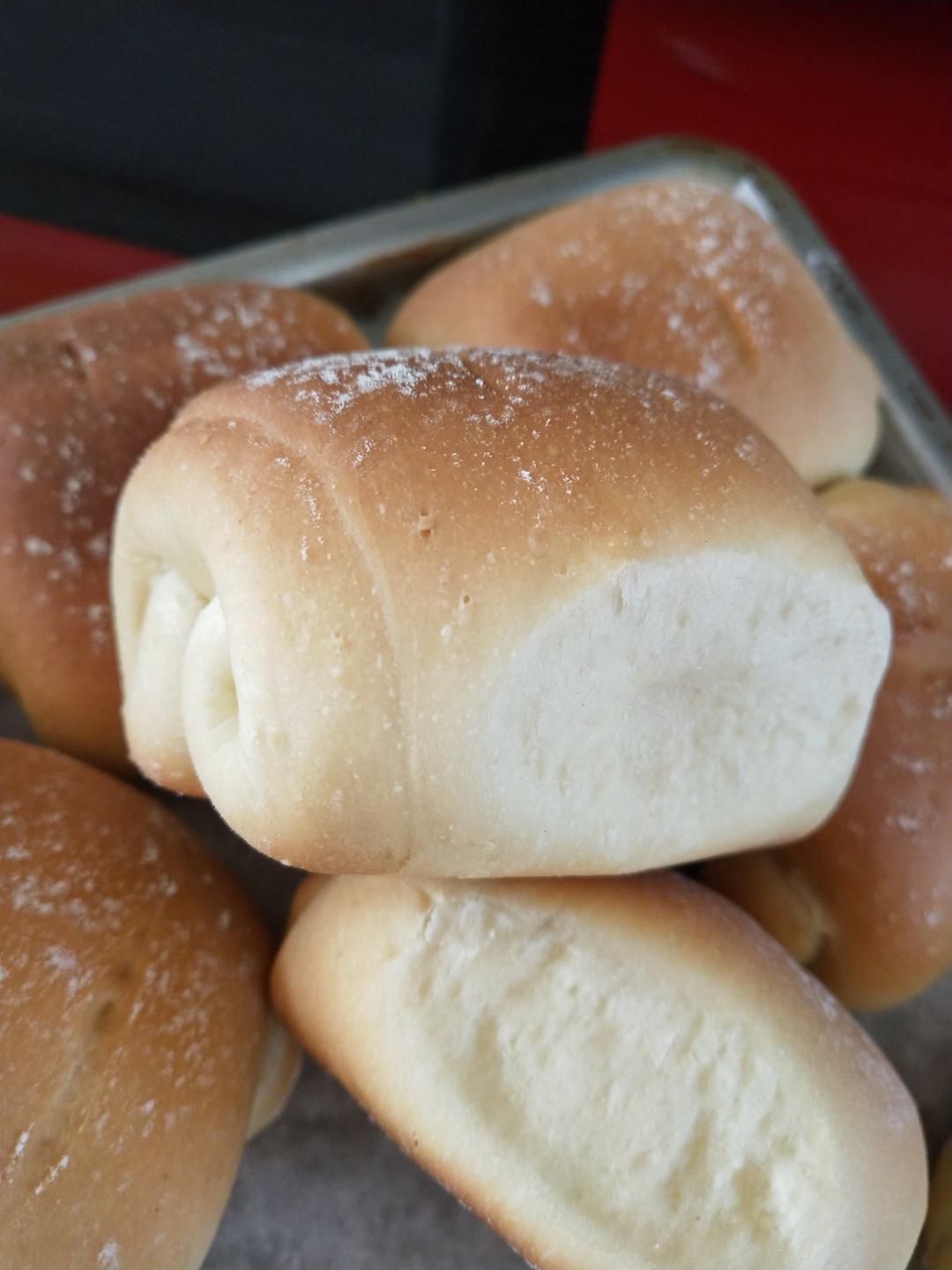 软到不知所措的牛奶卷