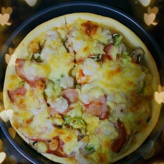 厚底鲜虾培根披萨