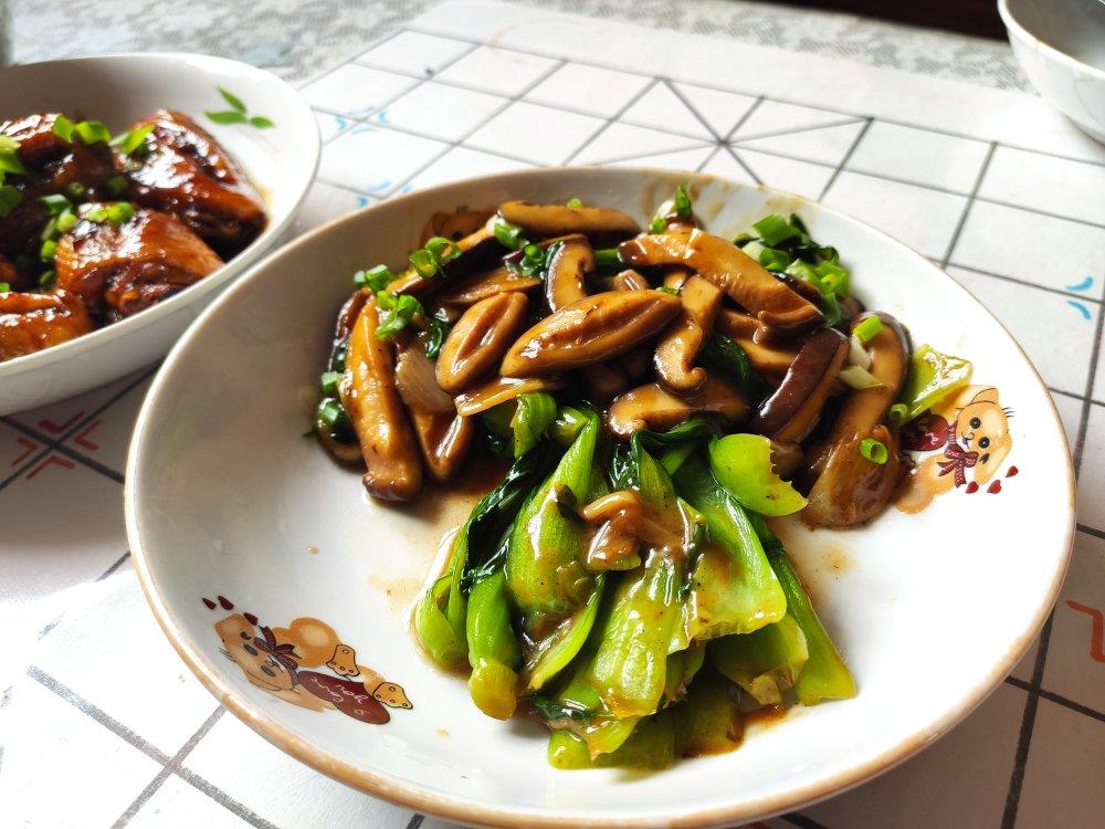 蚝油香菇小油菜