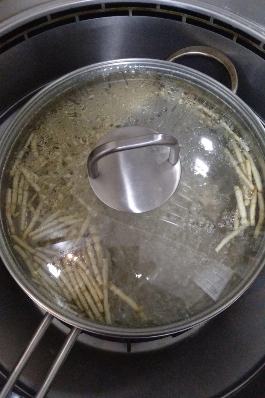 冰糖鱼腥草水