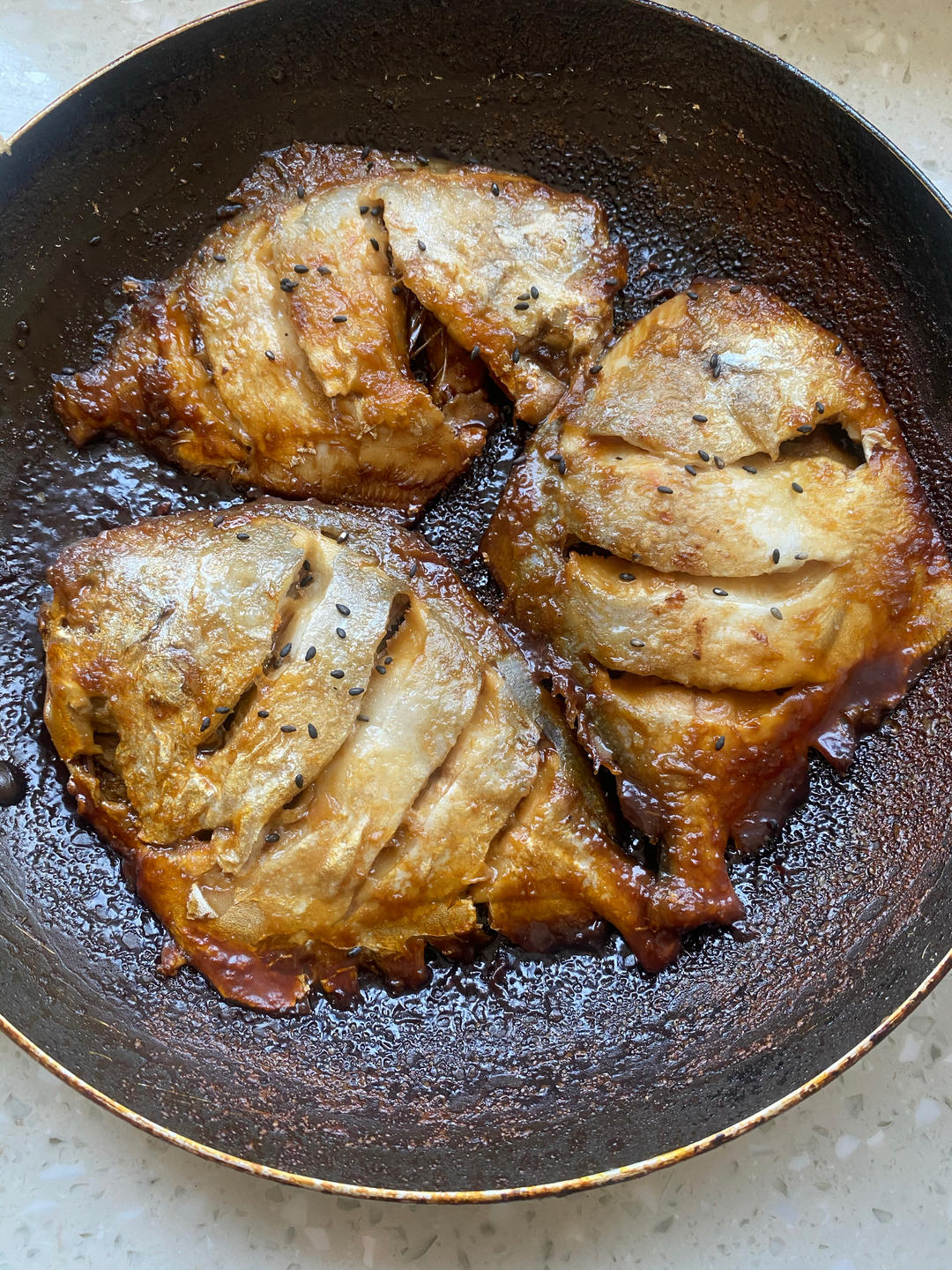 【家常菜】上海红烧鲳鱼