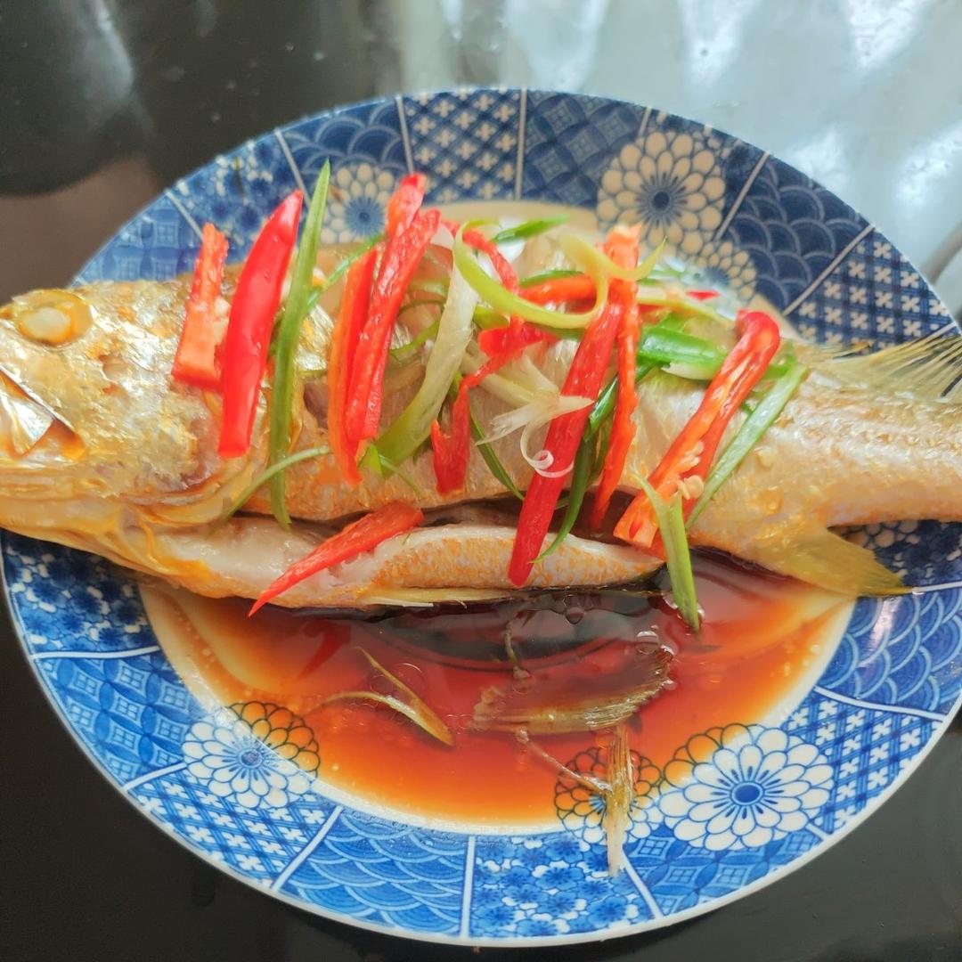 零难度♨️清蒸大黄鱼，肉质超鲜嫩~