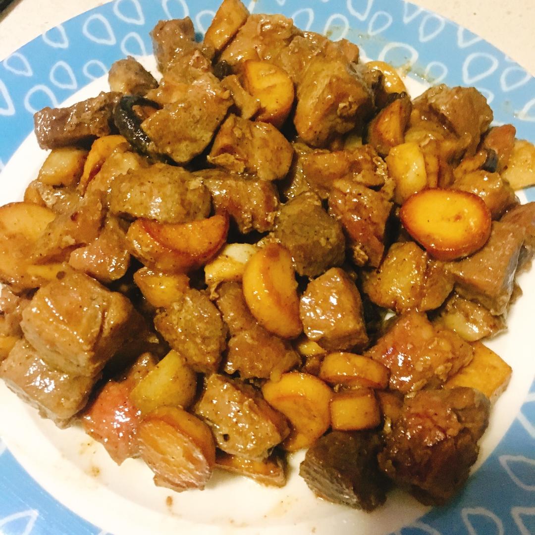雪花牛肉粒炒杏鲍菇