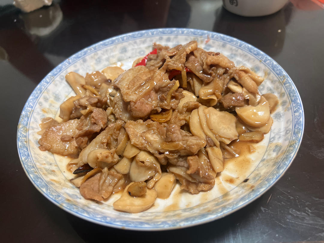 杏鲍菇炒肉片