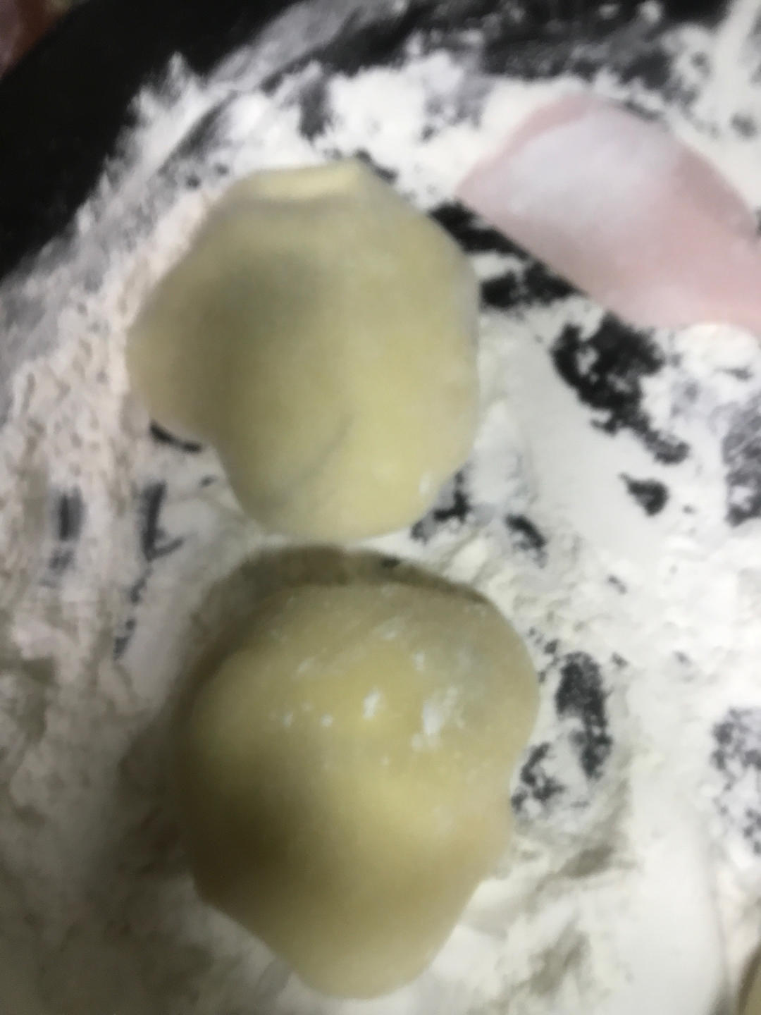 腹黑白胖子——奥利奥雪媚娘