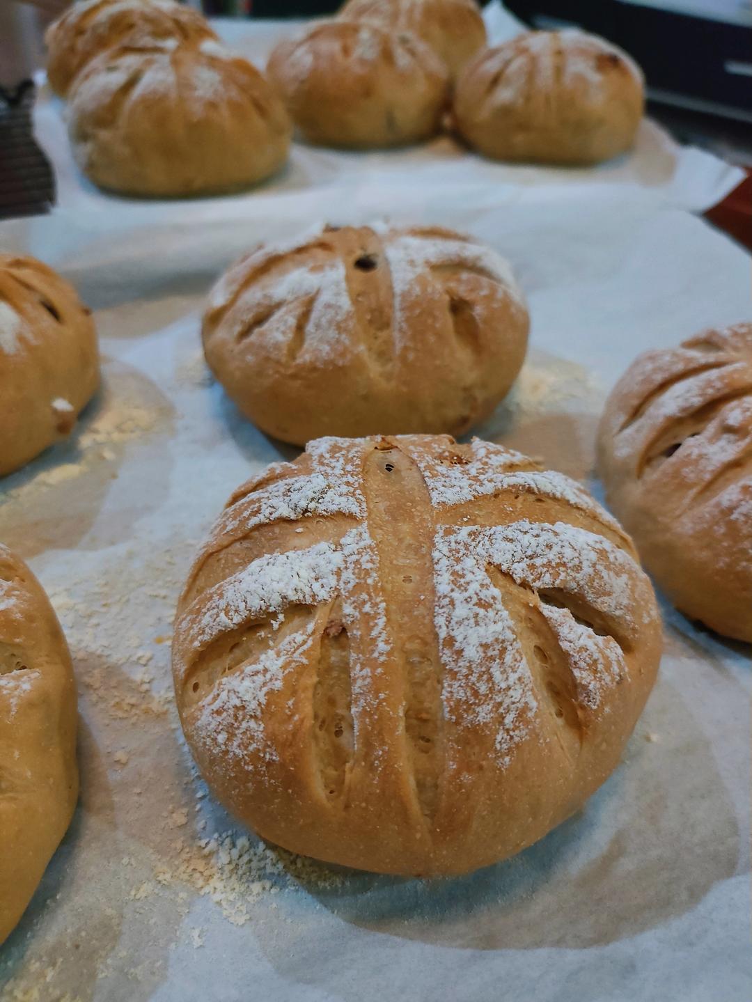 全麦黑糖红枣核桃软欧