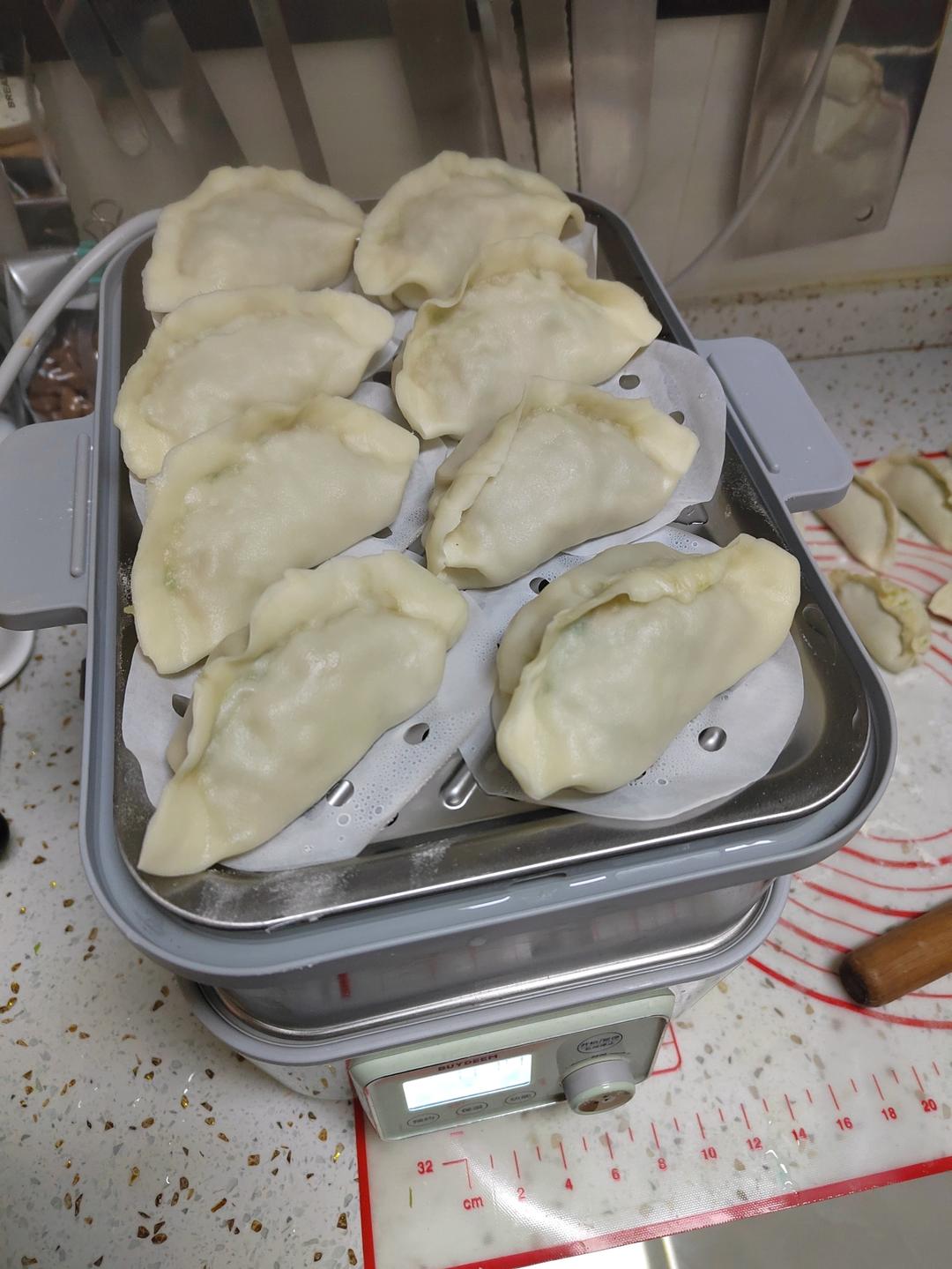 圆白菜猪肉蒸饺【12月北鼎蒸炖锅食谱】