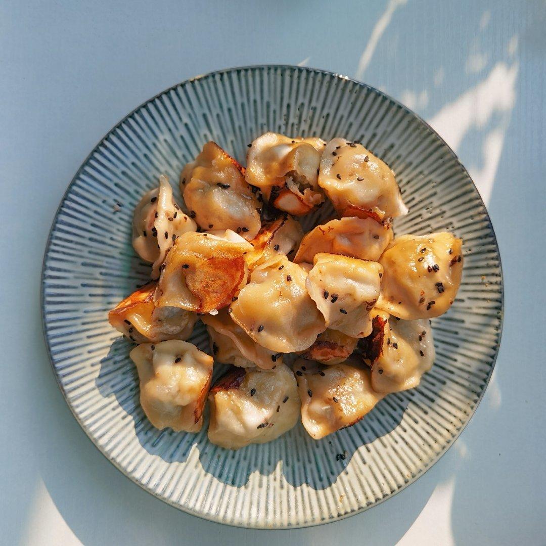 无油脆底水煎饺~速冻素煎饺~低脂又快手