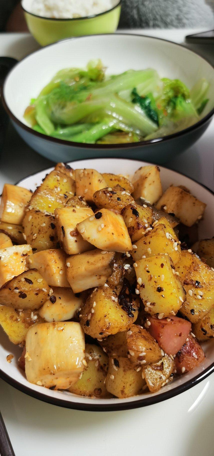 秒杀烧烤摊！好吃到爆炸的孜然土豆火腿