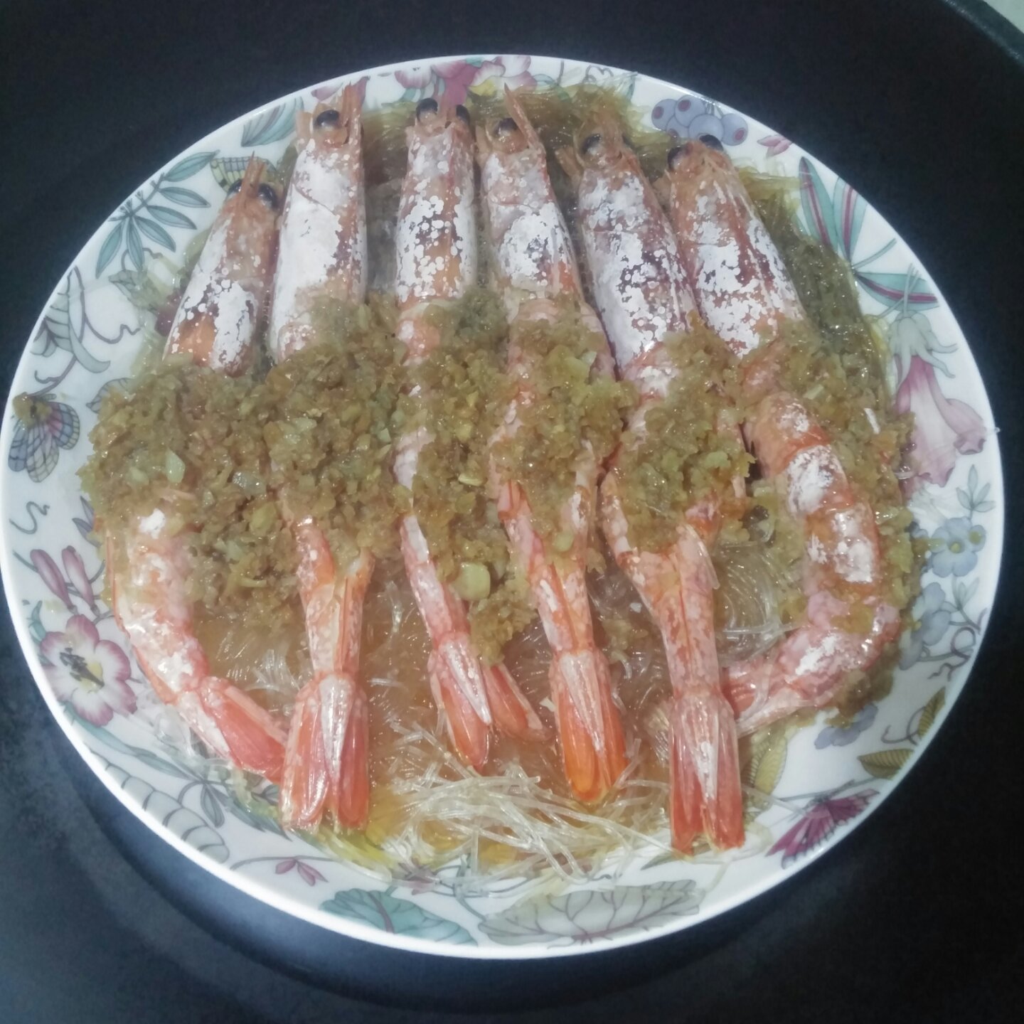 蒜蓉粉丝蒸大虾