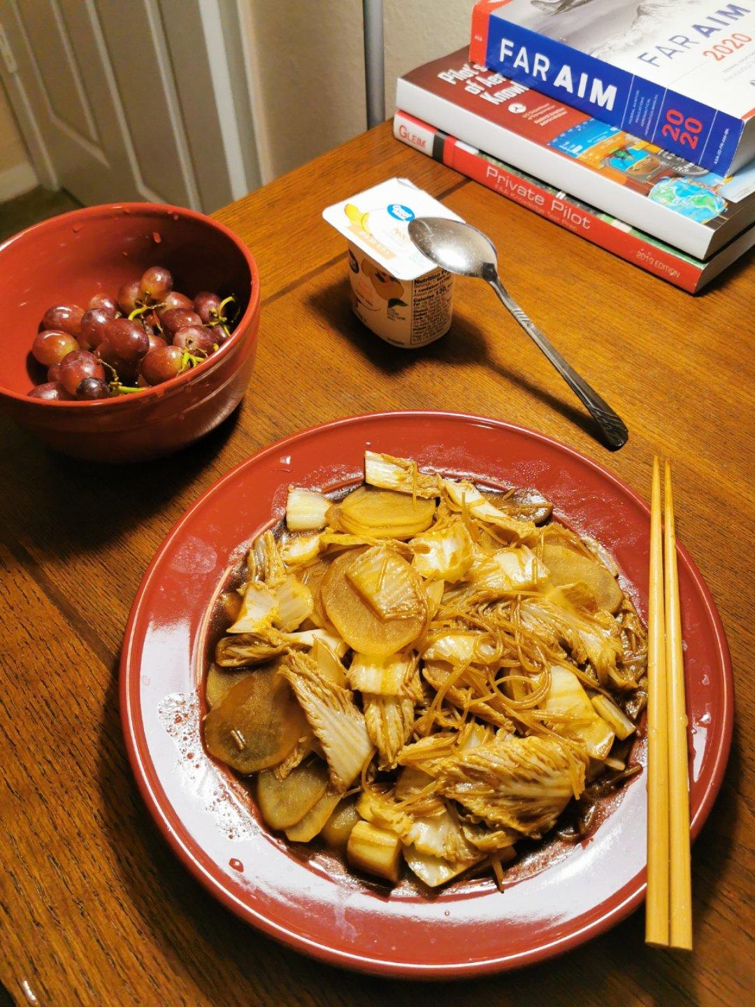 白菜炖土豆