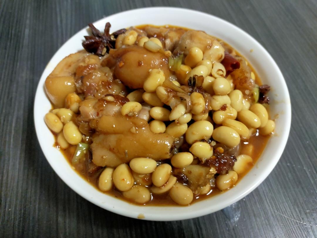 黄豆焖猪蹄｜家常版 做法简单❗️