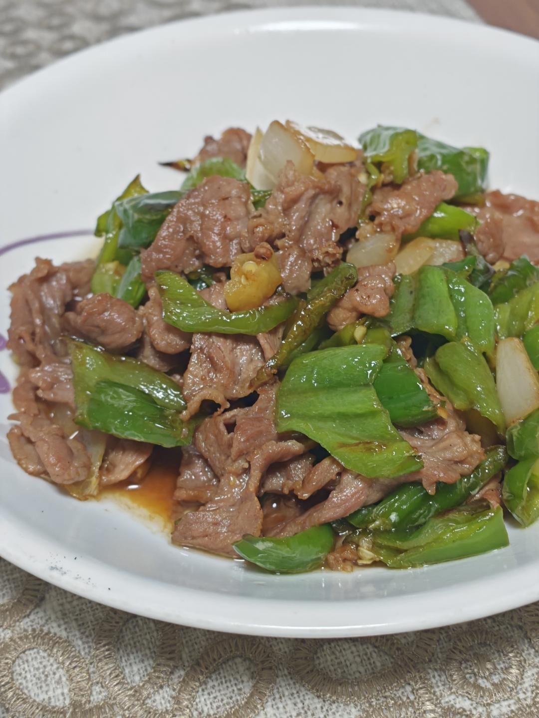 小炒黄牛肉