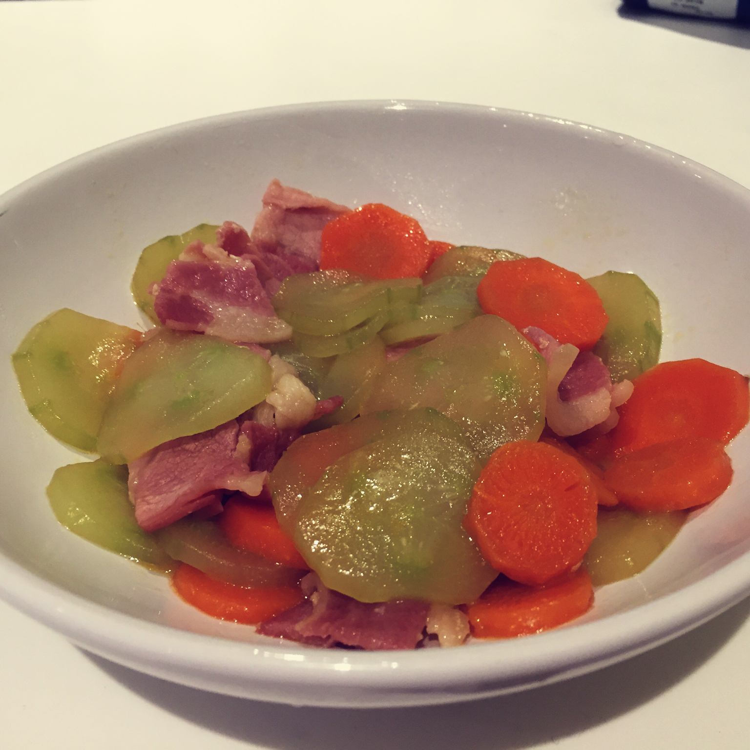 胡萝卜青瓜炒肉片