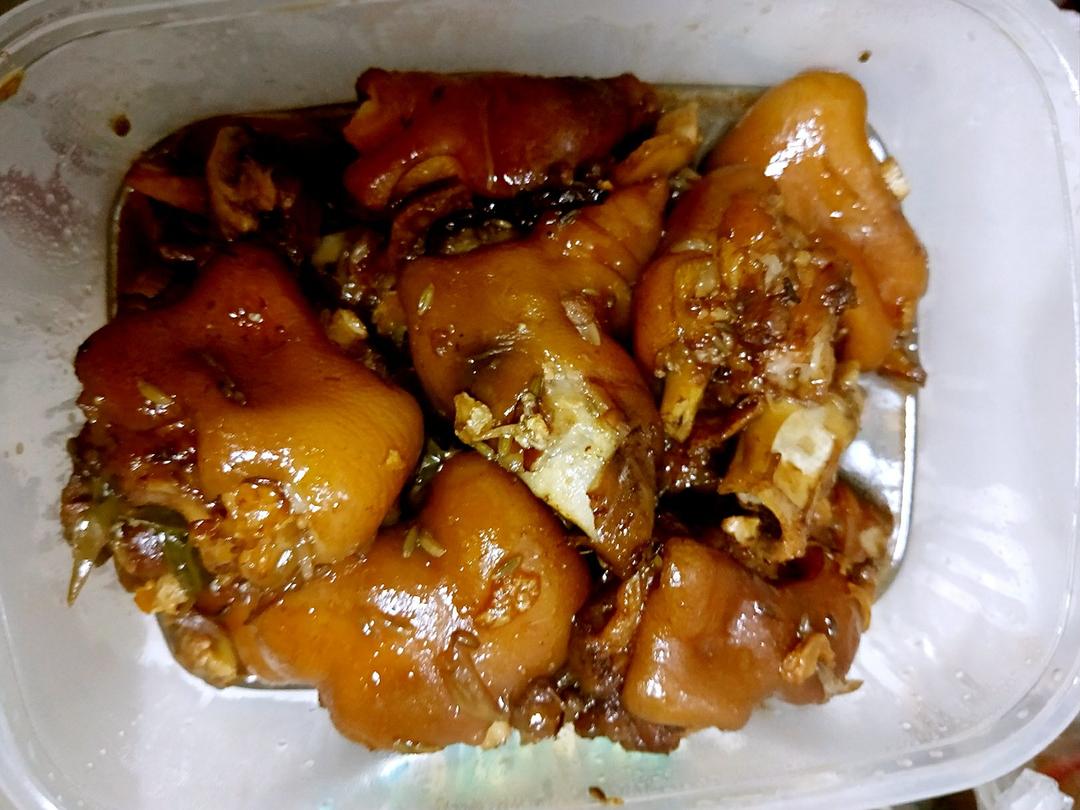【电饭煲猪蹄】