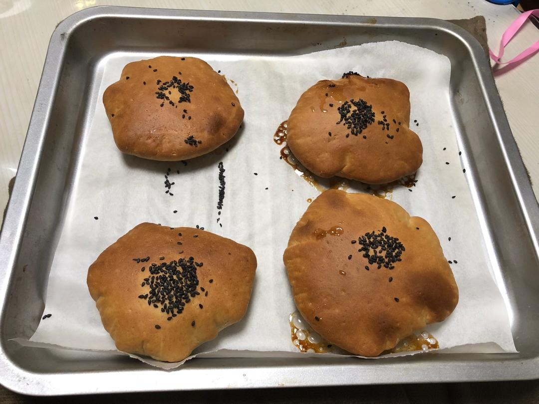 气球面包🎈Gonggal-ppang (对！我的韩文名叫-公该棒!hahaha)