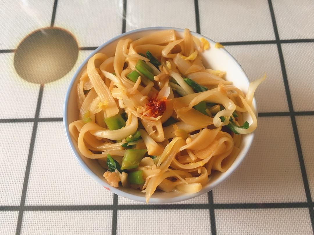 炒冷面皮