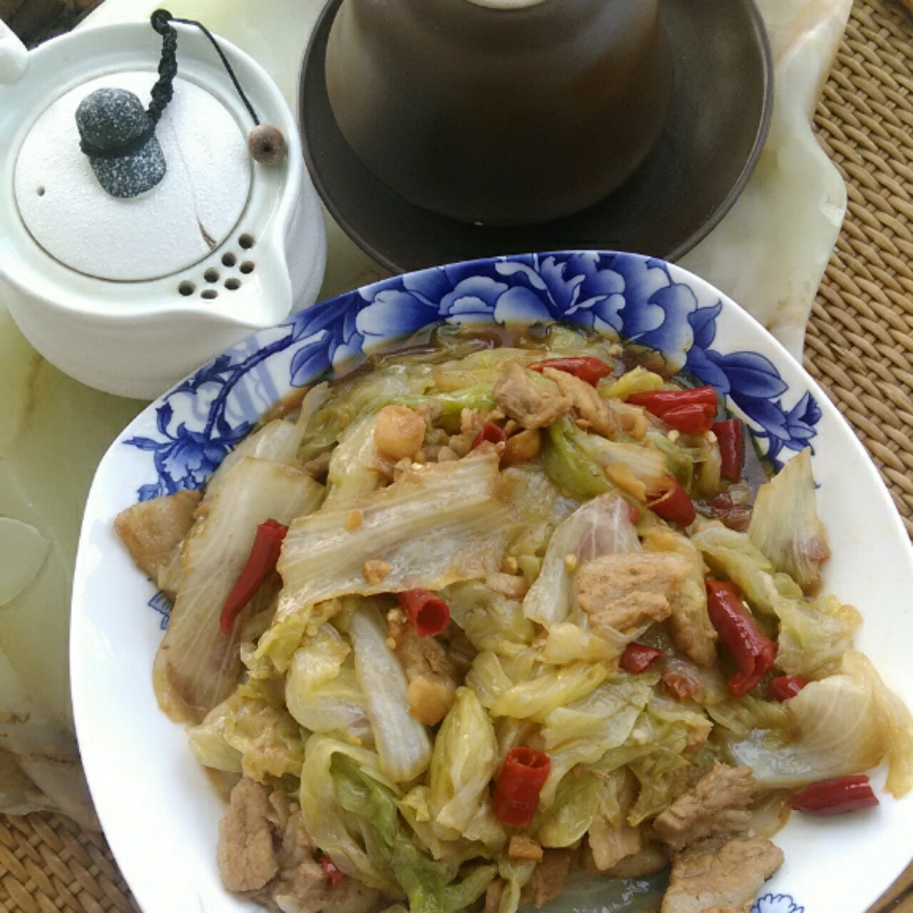 干锅手撕包菜