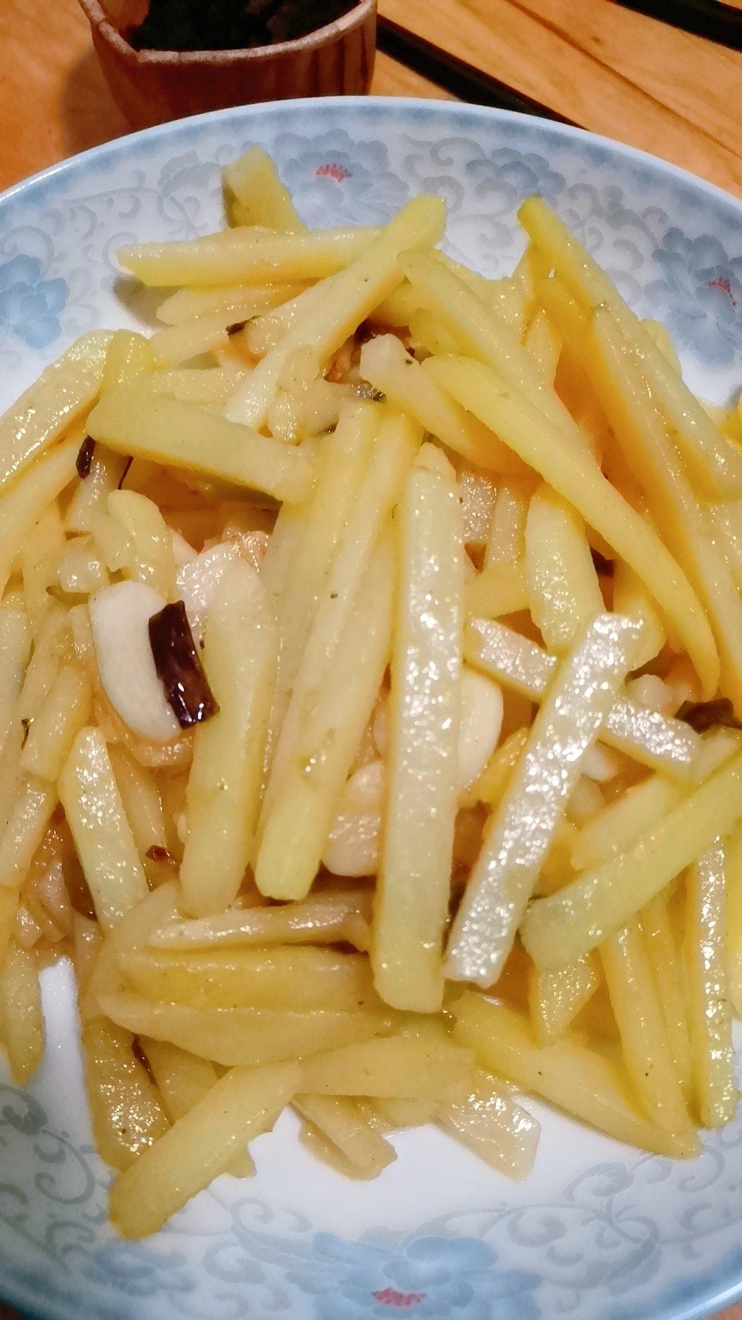 双人下划线做的幸福炝炒土豆条无敌无敌好吃的土豆条