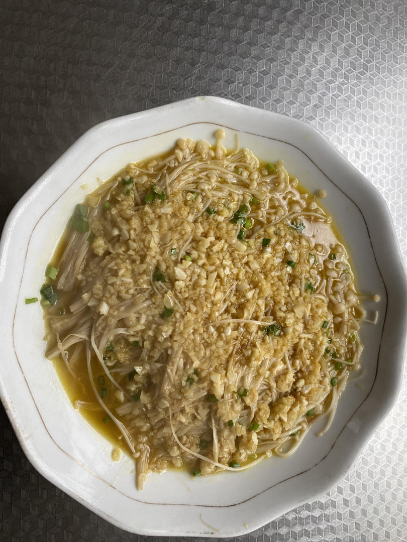 蒜蓉蒸金针菇