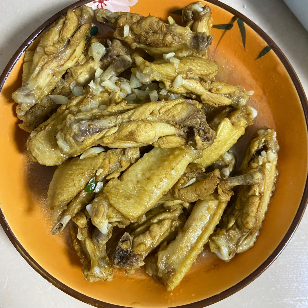 蒜香鸡翅