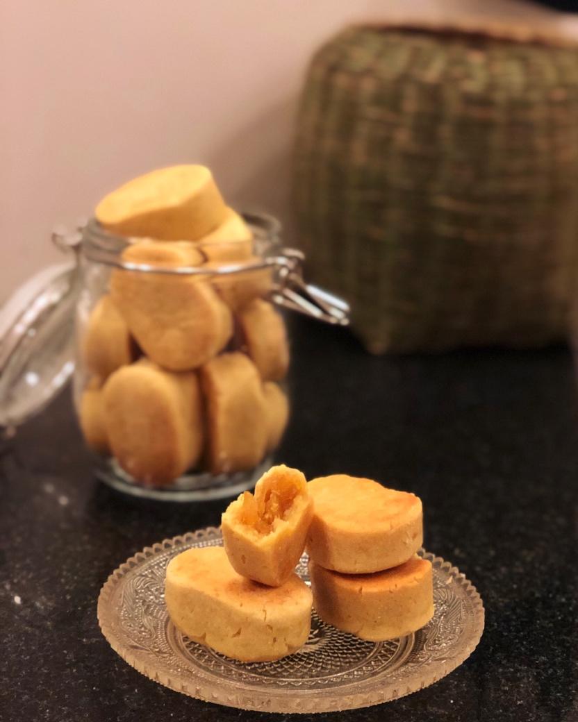 哎走走做的凤梨酥