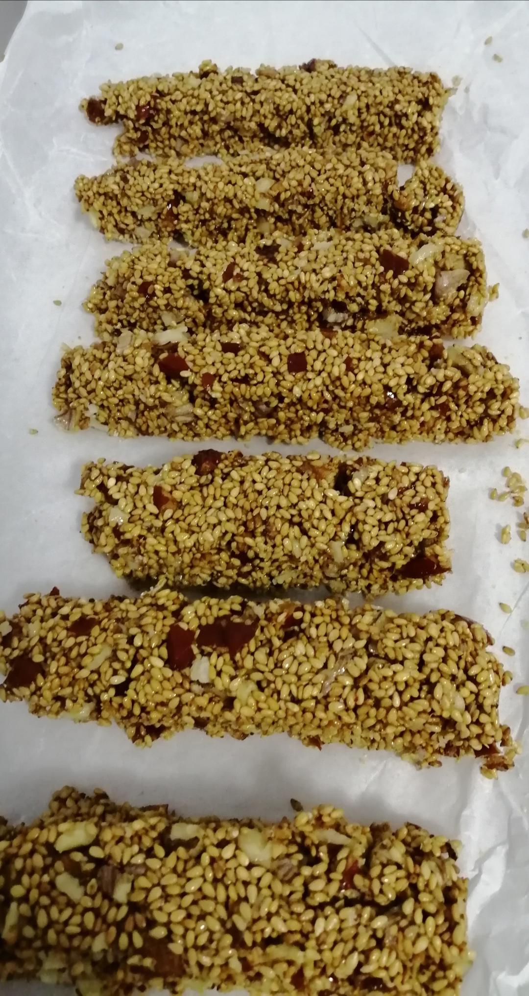 轻松上手香脆醇厚的黑芝麻丸