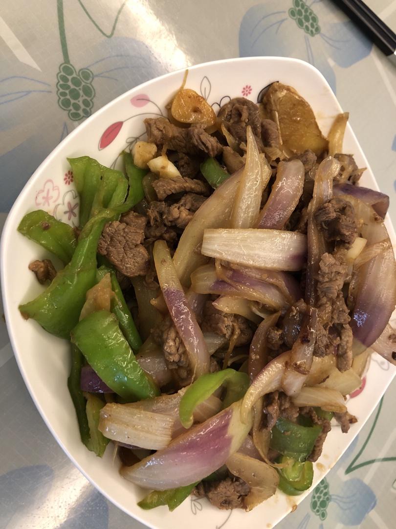 超下饭-洋葱青椒牛肉丝